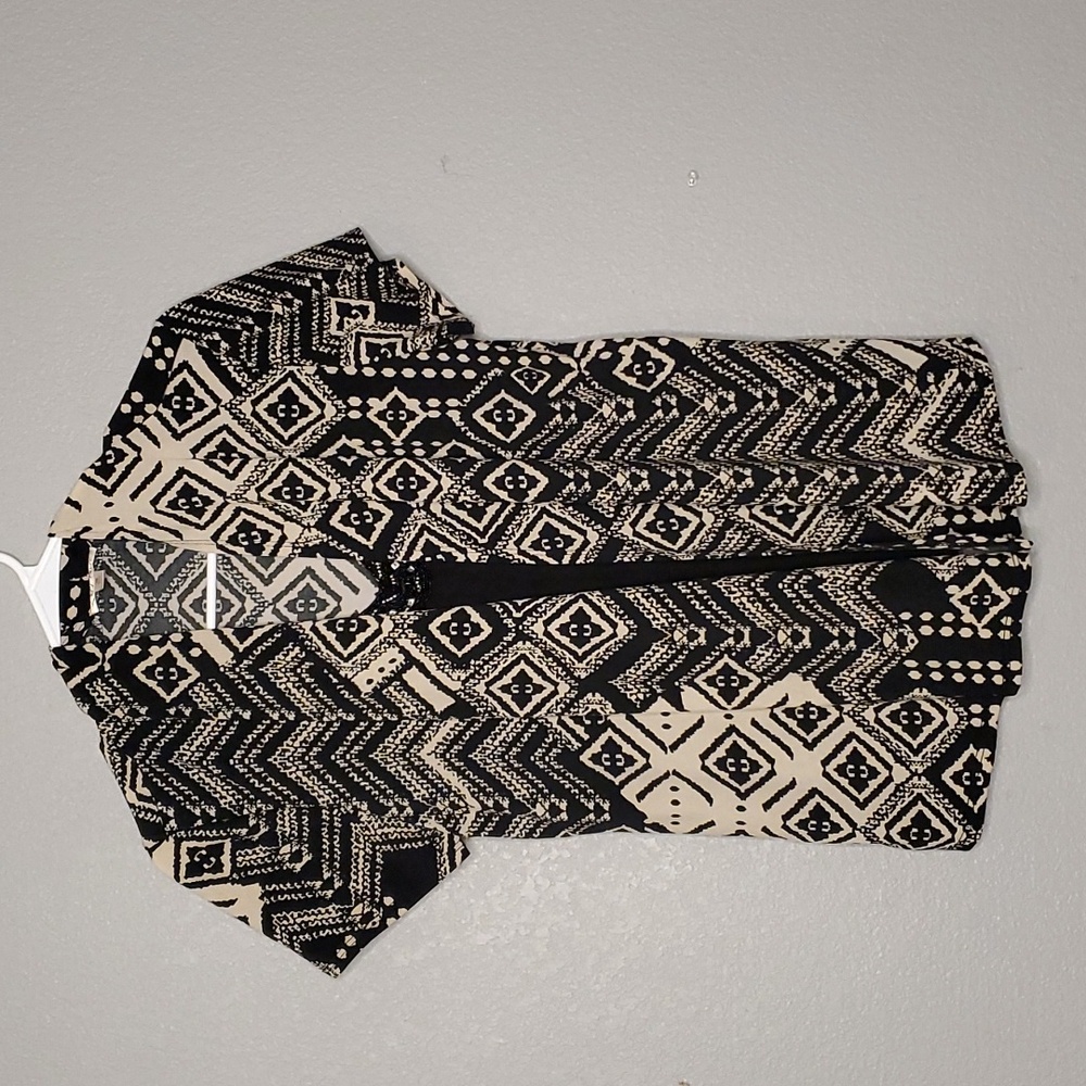 Lavish Patterned Cardigan Blouse